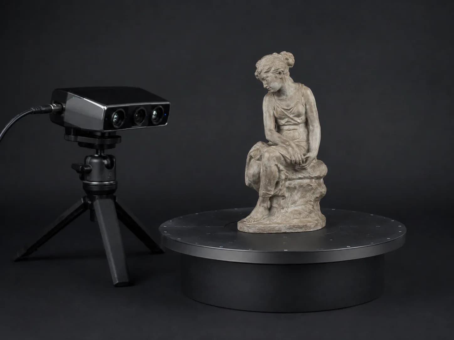 Turntable scan of a sculpture maquette